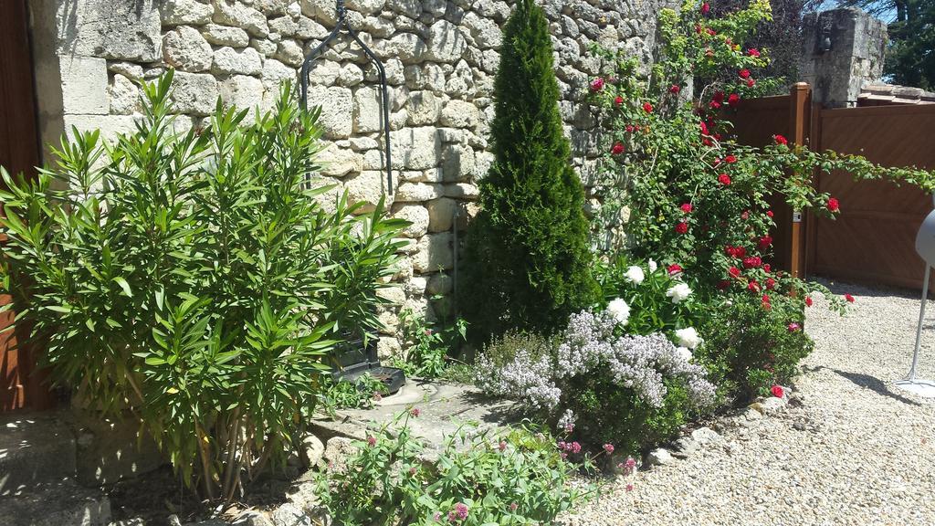Le Clos Du Presbytere Puisseguin Habitación foto