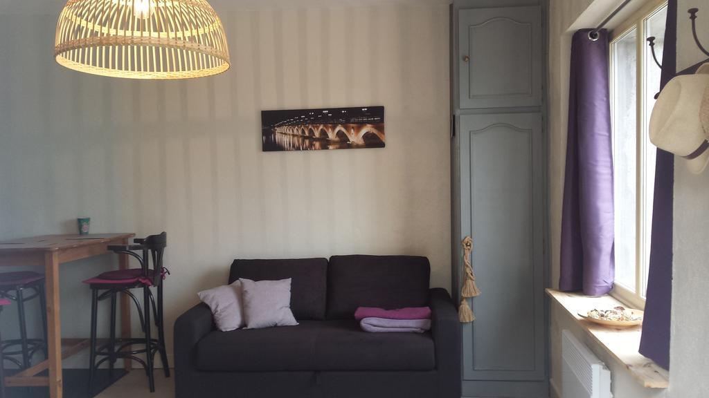 Le Clos Du Presbytere Puisseguin Habitación foto